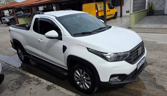FIAT STRADA 1.3 FIREFLY FLEX FREEDOM CS MANUAL FIAT STRADA 1.3 FIREFLY FLEX FREEDOM CS MANUAL